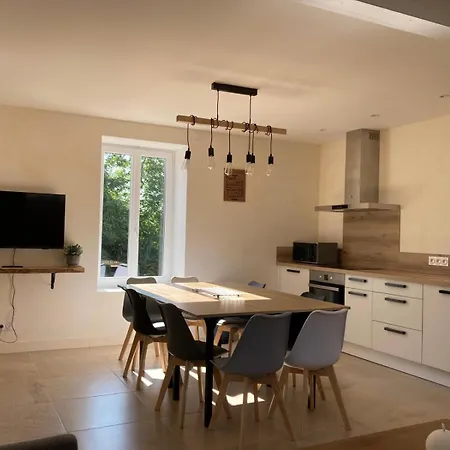 Holiday home Domaine Du Berret 8 Pers *