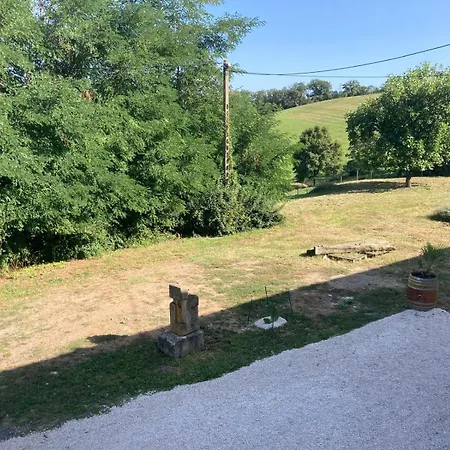 Holiday home Domaine Du Berret 8 Pers Bully (Rhone)