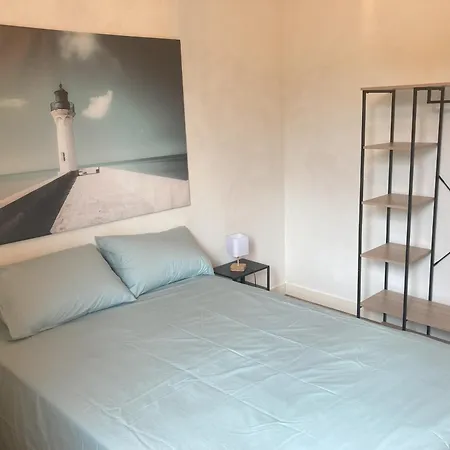 Holiday home Domaine Du Berret 8 Pers *