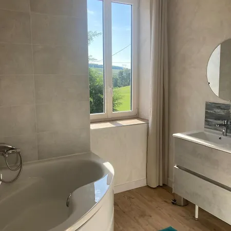 Holiday home Domaine Du Berret 8 Pers